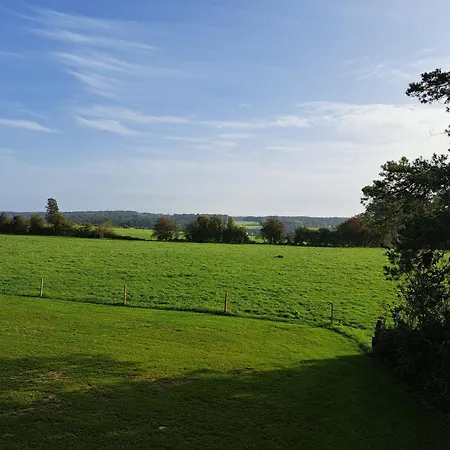 Holiday home Le Refuge De Toine Rural 3 Epis Chimay